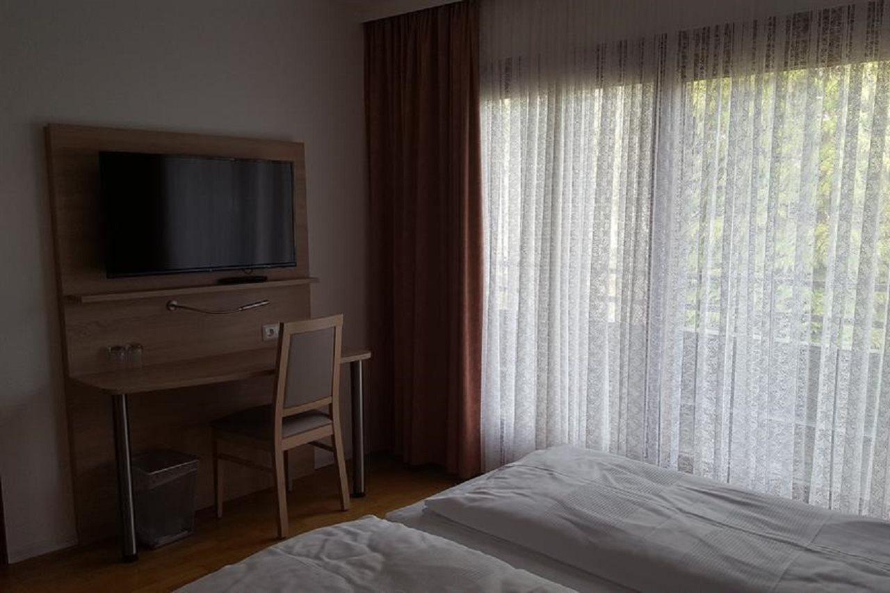 המבורג Itm Hotel Deutsches Haus מראה חיצוני תמונה