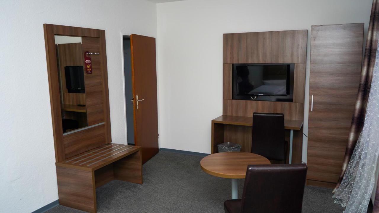 המבורג Itm Hotel Deutsches Haus מראה חיצוני תמונה