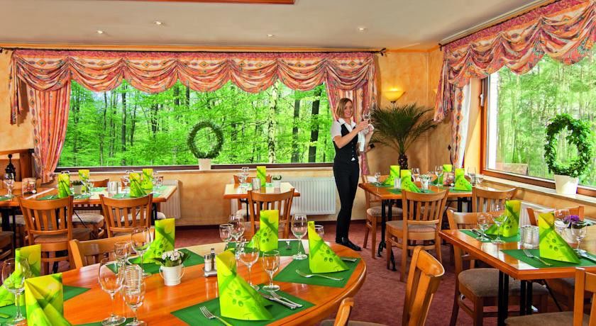 המבורג Itm Hotel Deutsches Haus מראה חיצוני תמונה