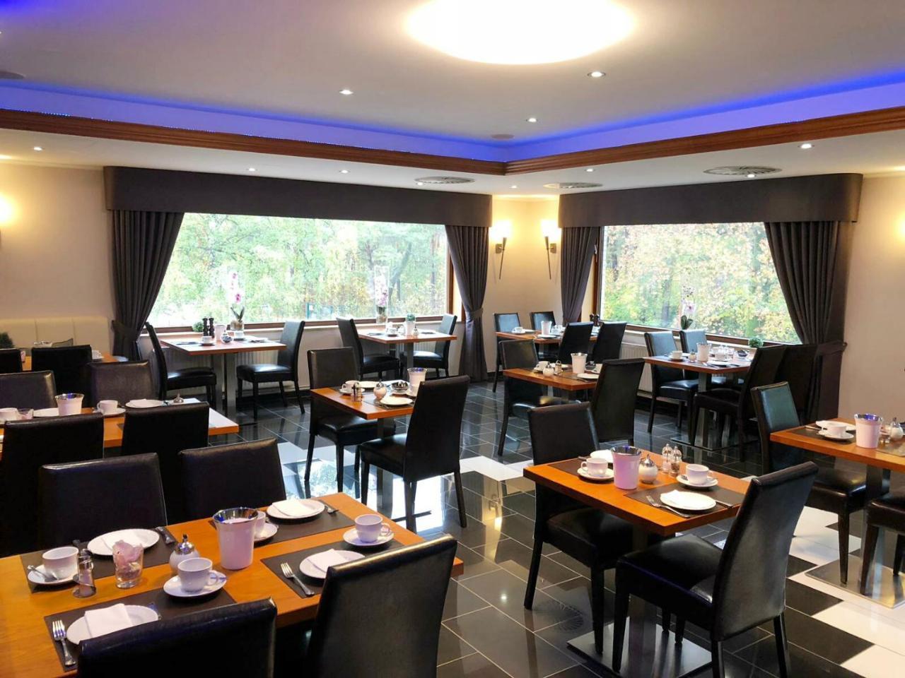 המבורג Itm Hotel Deutsches Haus מראה חיצוני תמונה