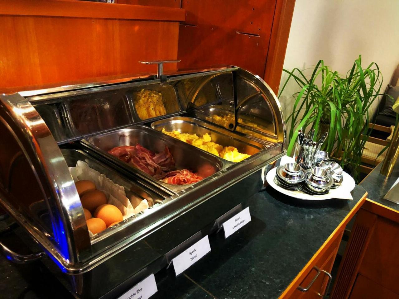 המבורג Itm Hotel Deutsches Haus מראה חיצוני תמונה
